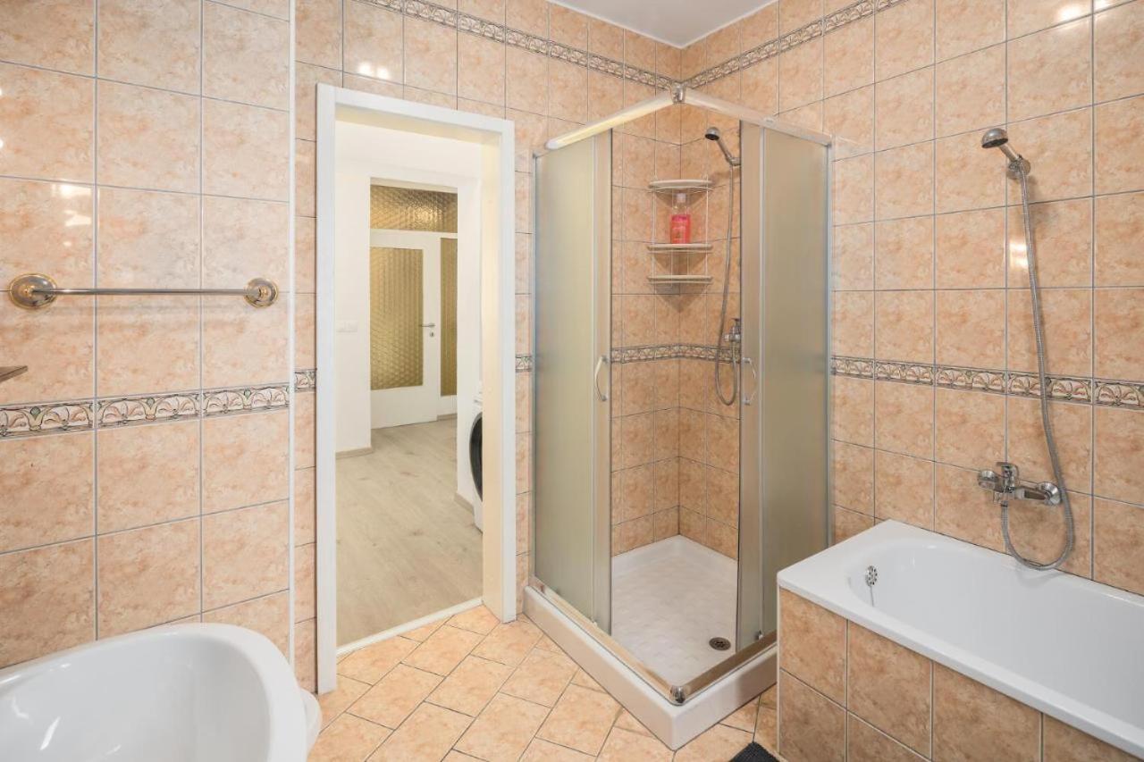 Villa More Mio Porec Luaran gambar